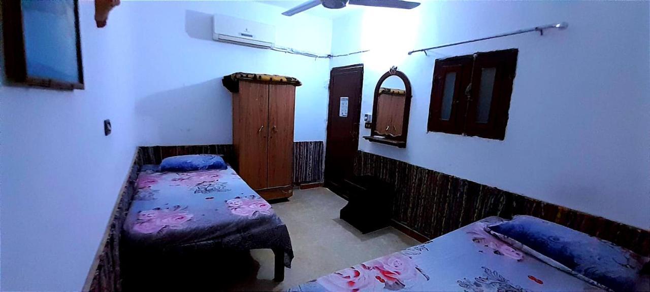 Hotel Fighting Kangaroo Camp Dahab Exterior foto
