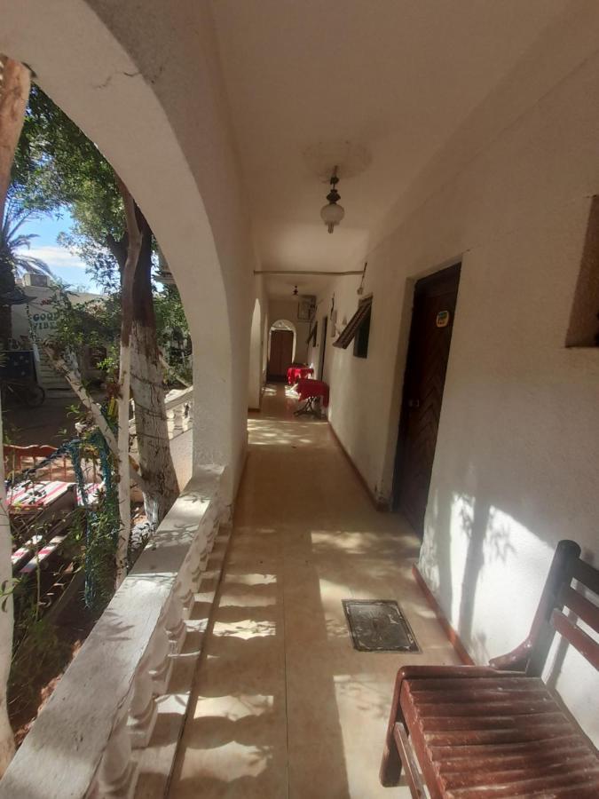 Hotel Fighting Kangaroo Camp Dahab Exterior foto